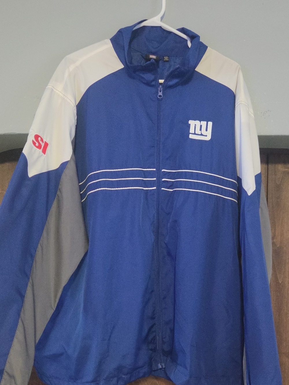 Reebok Blue and White Men's Windbreaker with Gray Accents